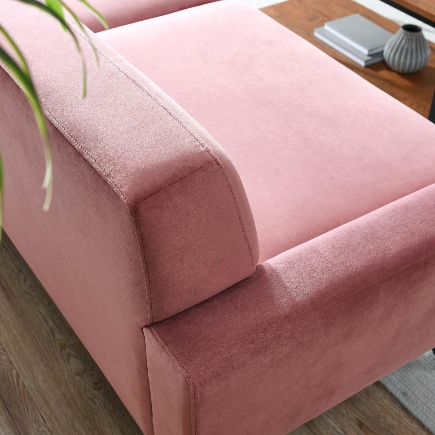 Modway Engage Samtsofa – Mid-Century Design, Staubiges Rosa, Abnehmbare Kissen